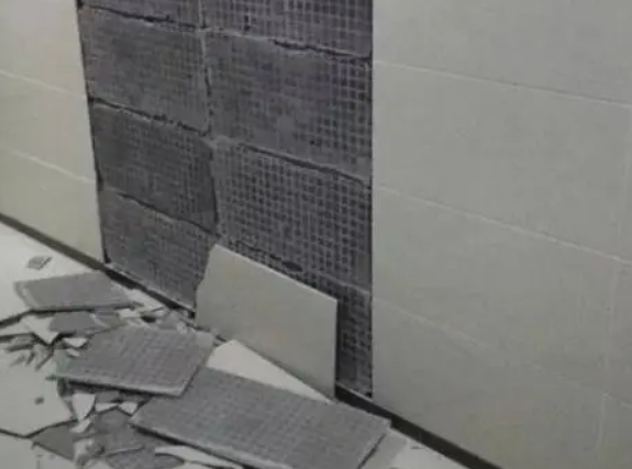 汉滨瓷砖空鼓维修公司分享下汉滨墙砖松动维修的知识